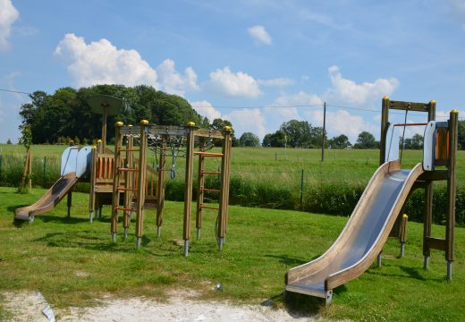 Aire jeux d'Herbuchenne