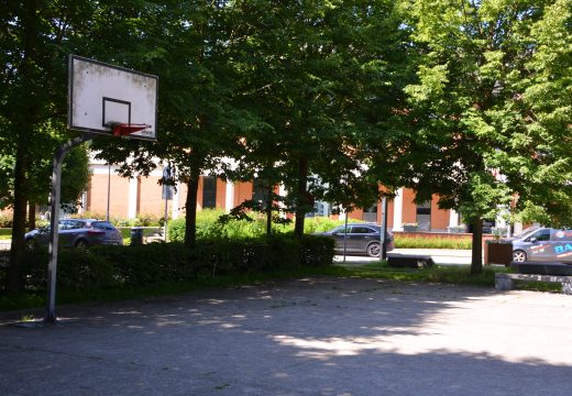 Aire de jeux de Dinant Place d'Armes